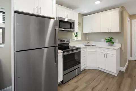 100 Broad St #2, Weymouth Town, MA 02188