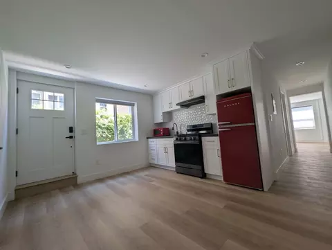 Undisclosed, Oakland, CA 94601
