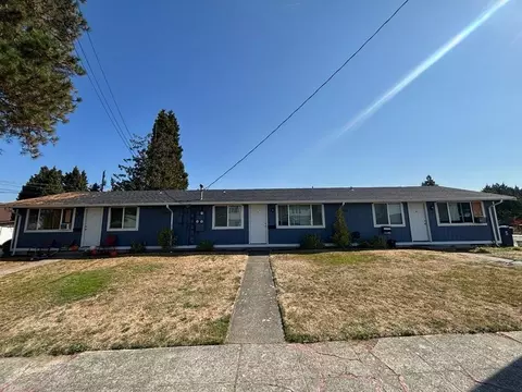 3545 E Roosevelt Ave, Tacoma, WA 98404
