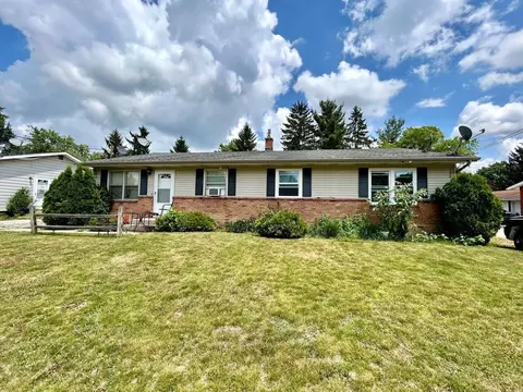 5074 Heyboer Ave SE, Grand Rapids, MI 49548