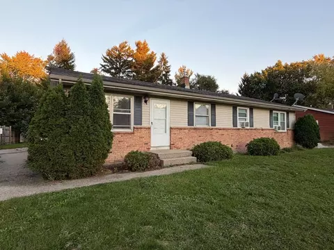 5074 Heyboer Ave SE, Grand Rapids, MI 49548
