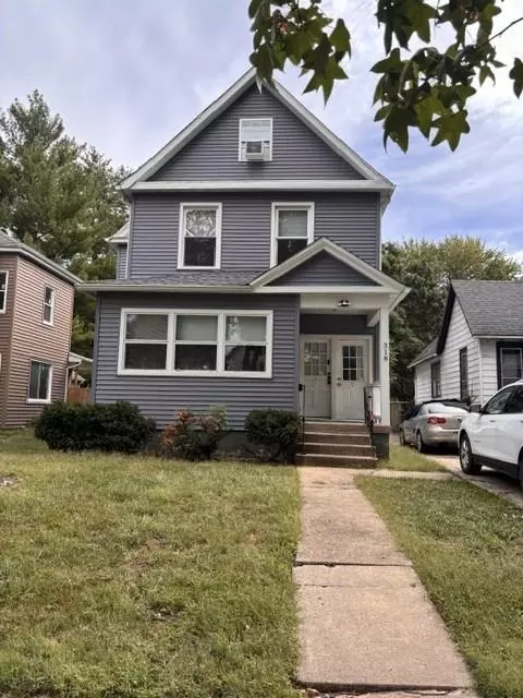 318 S State St #2, Springfield, IL 62704