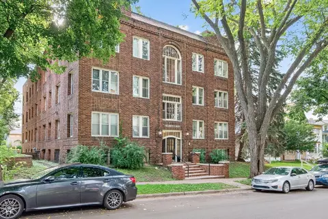 2103 Harriet Ave #302, Minneapolis, MN 55405