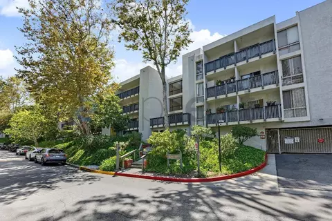 3604 W Estates Ln #221, Rolling Hills Estates, CA 90274