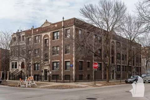 1200 W Wellington Ave #1200-3, Chicago, IL 60657