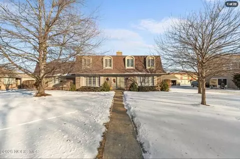 5655 Cresthaven Ln #A, Toledo, OH 43614