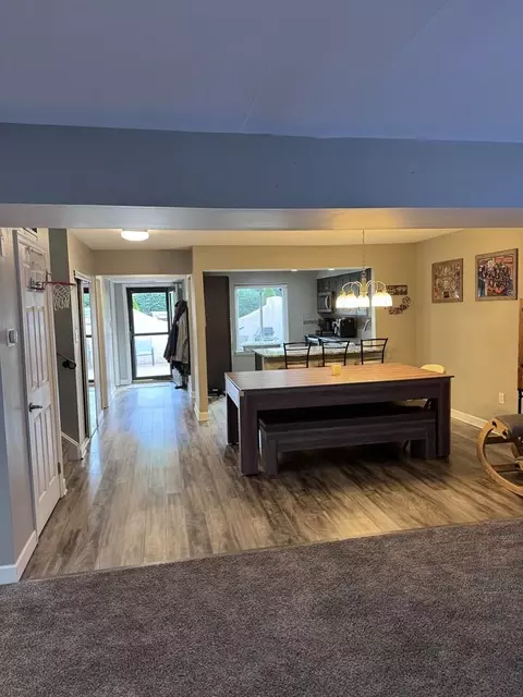 17 5 Crown Royal Cir, Evesham, NJ 08053