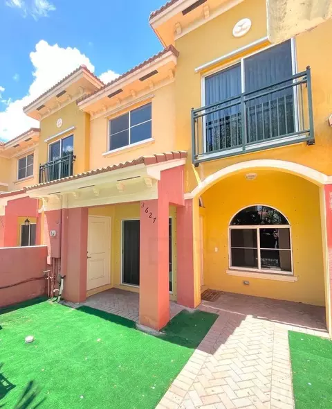 3627 NW 30th Ct, Oakland Park, FL 33311