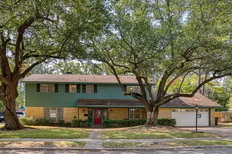 1208 Wentwood Dr, Irving, TX 75061
