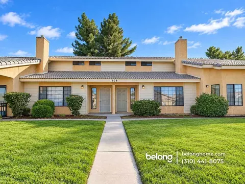 1828 E Avenue J9 #1, Lancaster, CA 93535