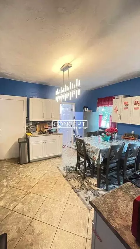 122 French Ave #2, Brockton, MA 02301