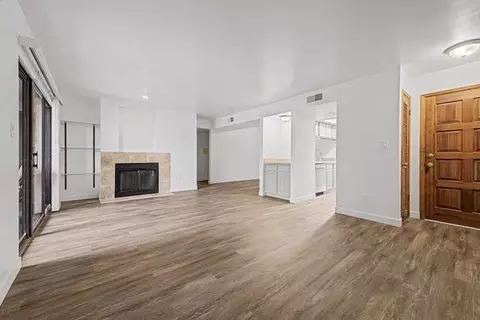 5998 N 78th St #103, Scottsdale, AZ 85250