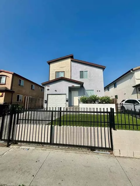 337 E 104th St, Los Angeles, CA 90003