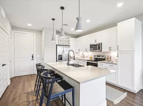904 E Weatherford St #4800.9, Fort Worth, TX 76102