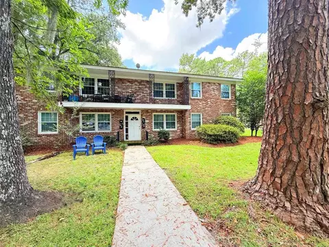 3 E 65th St #2, Savannah, GA 31405