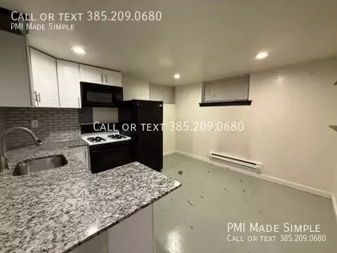953 24th St #B, Ogden, UT 84401