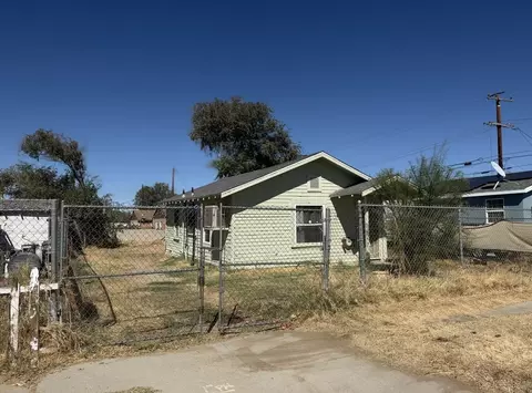 523 W Oldfield St #NA, Lancaster, CA 93534