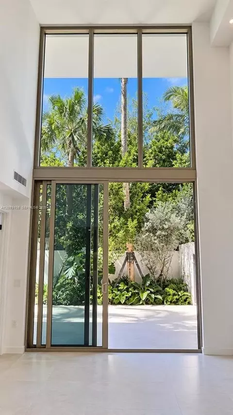 Undisclosed, Miami, FL 33129