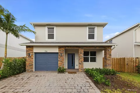 732 NW 18th Way, Pompano Beach, FL 33069