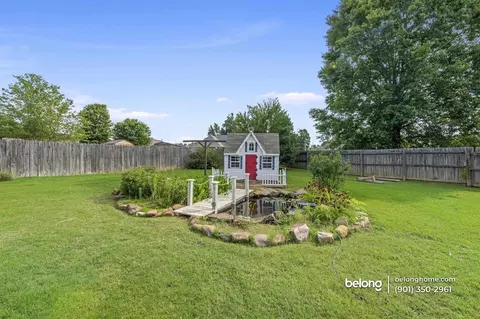 794 Williamsburg Dr, Atoka, TN 38004