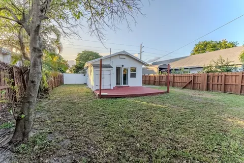 521 S 24th Ave, Hollywood, FL 33020