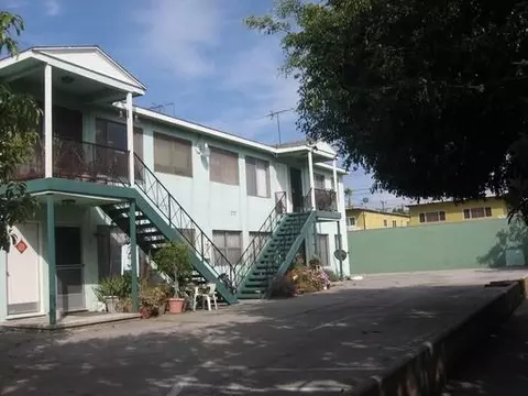 2320 Virginia Ave #D, Santa Monica, CA 90404
