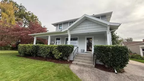 7214 SE 13th Ave, Portland, OR 97202