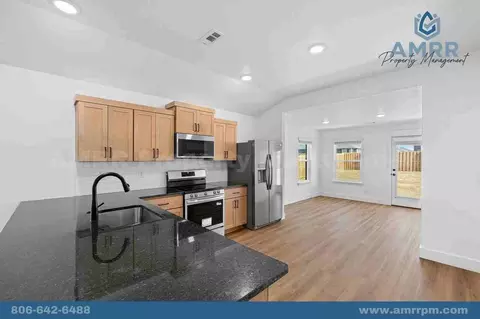 2016 Porter St, Pea Ridge, AR 72751