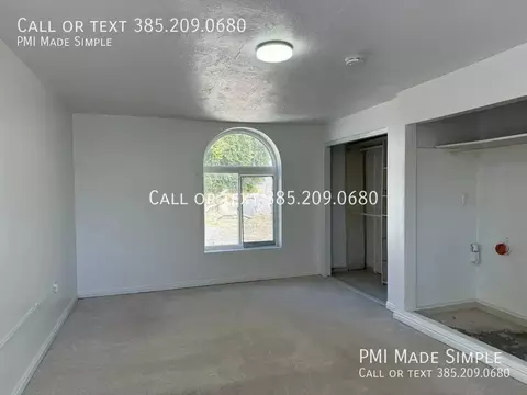 4233 S Holladay Blvd #B, Holladay, UT 84124