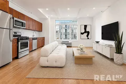 97 Grand Ave #4D, Brooklyn, NY 11205