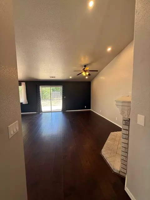 1987 Charade Way, Redding, CA 96003 photo 7