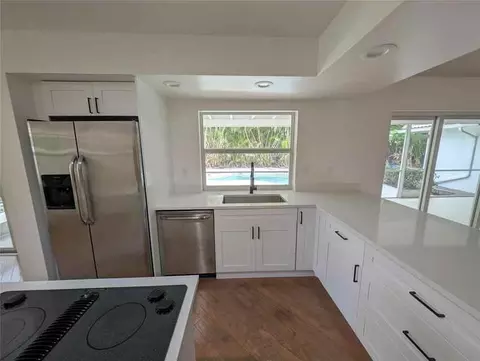 9135 NW 3rd Ct, Coral Springs, FL 33071