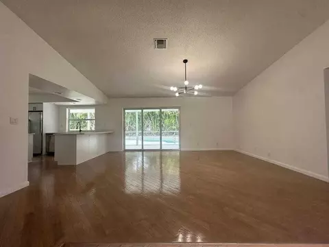 9135 NW 3rd Ct, Coral Springs, FL 33071 photo 7
