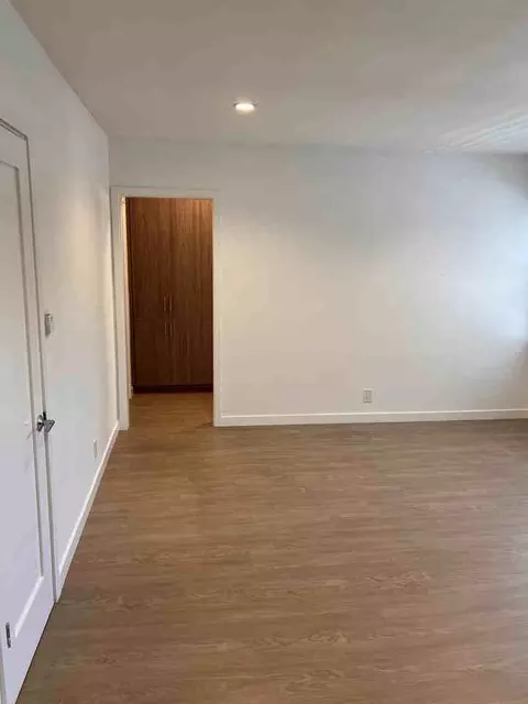 1850 N Harvard Blvd #17A, Los Angeles, CA 90027