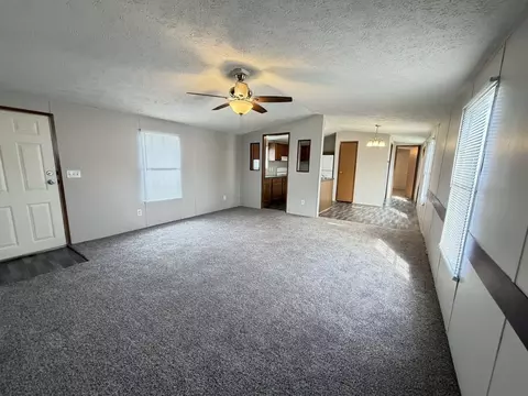 2142 Pacific Dr #21B, Clarksville, IN 47129