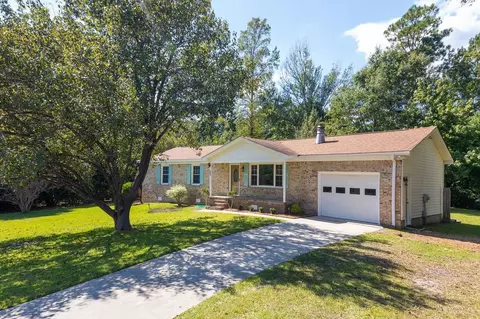 201 Berkshire Dr #NA, Havelock, NC 28532