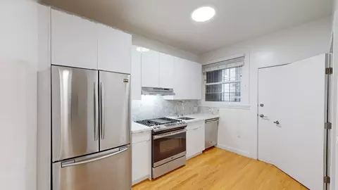 1433 Clay St #6, San Francisco, CA 94109