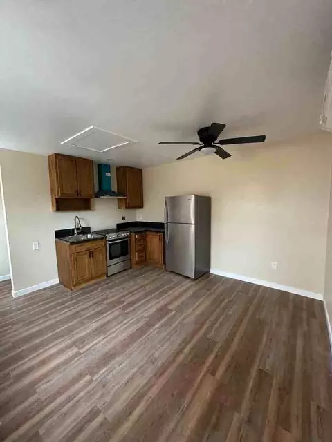 1336 12 W 73rd St, Los Angeles, CA 90044