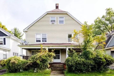 1499 Maple Rd, Cleveland Heights, OH 44121