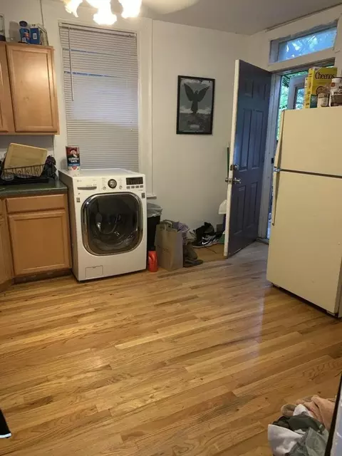 3006 N Sheffield Ave #1R, Chicago, IL 60657