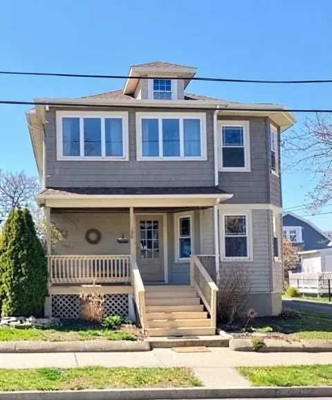 130 Davis St #1, Quincy, MA 02170