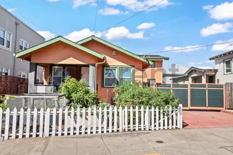 1048 Stanford Ave #A, Oakland, CA 94608