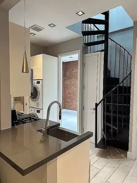 111 E 119th St #5B, New York, NY 10035