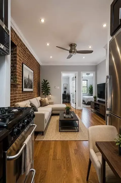 437 W 53rd St #4C, New York, NY 10019
