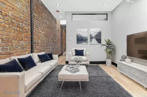 410 E 13th St #11, New York, NY 10009