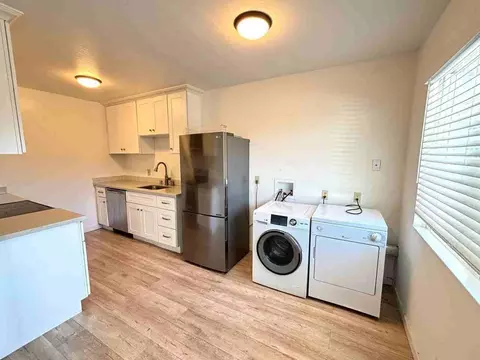 524 Buena Vista Ave #D, Alameda, CA 94501