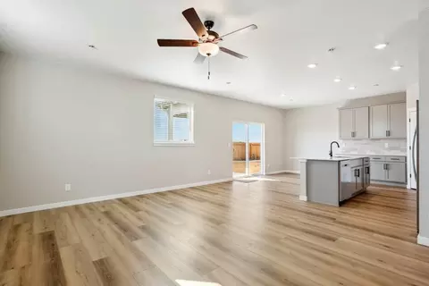 17832 E 94th Pl, Commerce City, CO 80022 photo 12