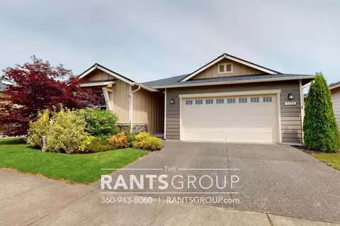 9102 Silverspot Dr SE, Tumwater, WA 98501