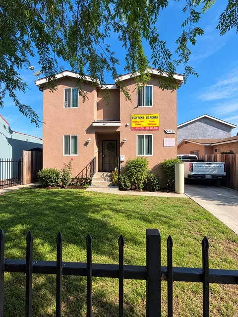 641 12 E 76th St, Los Angeles, CA 90001