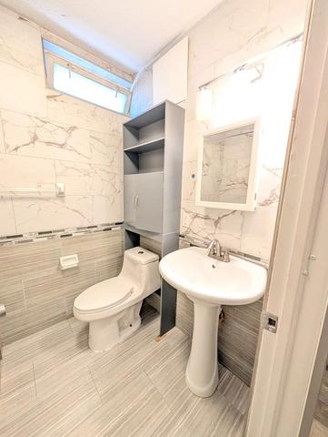 530 Wethersfield Ave, Hartford, CT 06114
